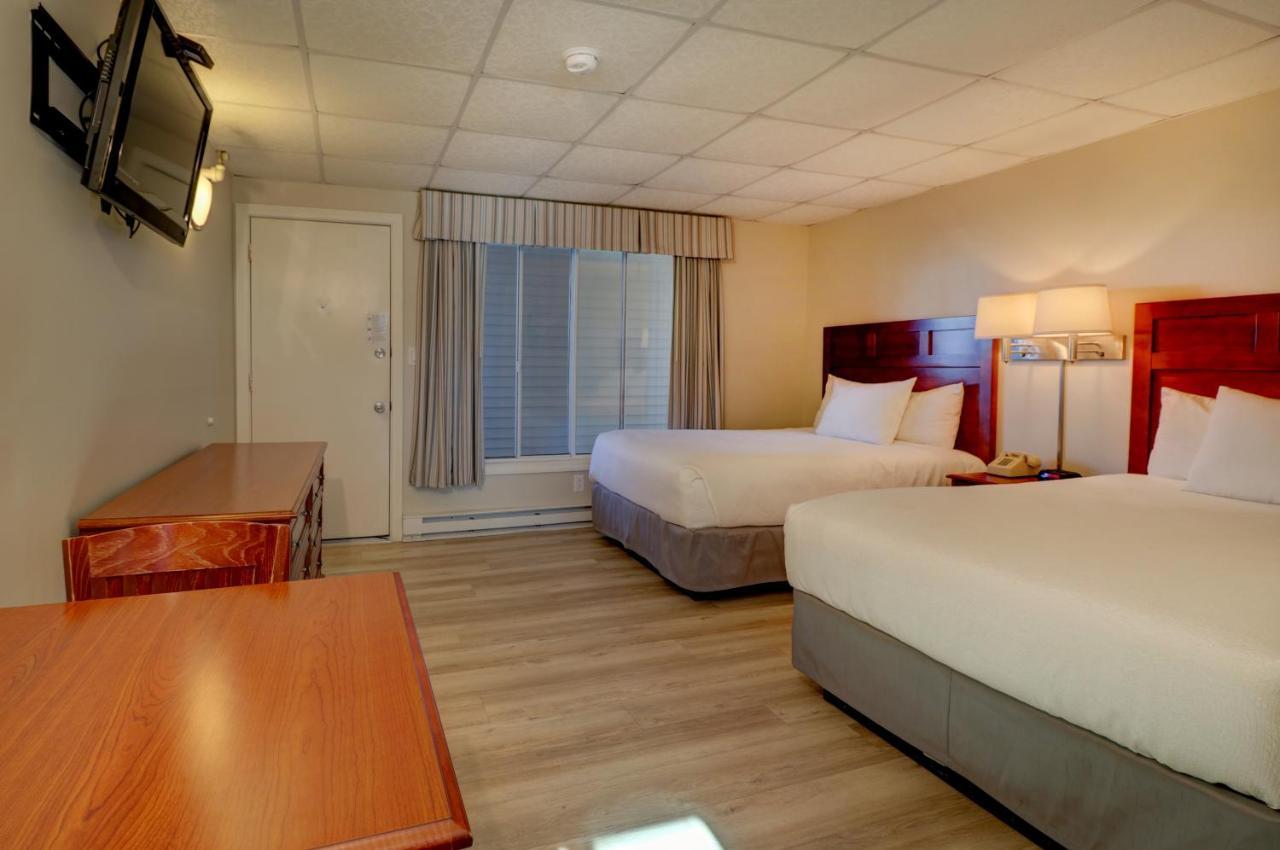 Atlantic Oceanfront Hotel, 2*